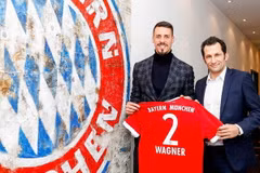 Wagner sẽ thi đấu cho Bayern từ 1/1/2018 đến 30/6/2020 với áo đấu số 2 (Ảnh: Nguồn: Fcb.de)