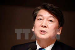 Chủ tịch đảng Nhân dân của Hàn Quốc Ahn Cheol-soo. (Nguồn: EPA/TTXVN)