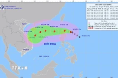 Hướng di chuyển của bão, tối 6/11. (Ảnh: TTXVN phát)