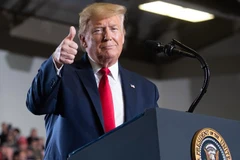 Tổng thống Mỹ Donald Trump trong chiến dịch vận động tranh cử tại Wildwood, New Jersey, Mỹ. (Ảnh: AFP/TTXVN)
