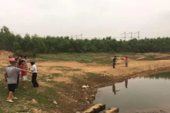 Quảng Trị: Trượt chân xuống cống xả nước, hai em nhỏ tử vong