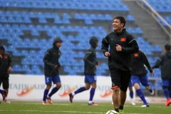 Đội tuyển Việt Nam đã có buổi tập đầu tiên trên sân chính Republican Central chiều qua (26/3). (Ảnh: VFF)