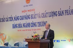 Hội nghị thúc đẩy cải tiến, nâng cao năng suất và chất lượng hàng hóa ngành công thương. (Ảnh: Đức Duy/Vietnam+)
