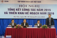 Phó Thủ tướng Hoàng Trung Hải dự và chỉ đạo hội nghị tổng kết năm 2015 của EVN (Ảnh: Đức Duy/Vietnam+)