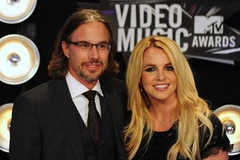 Britney Spears và Jason Trawick tại lễ trao giải VMAs. (Nguồn: Getty)