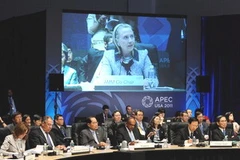 Các đại biểu nghe một bài phát biểu của Ngoại trưởng Mỹ Hillary Clinton trong Hội nghị Bộ trưởng. (Nguồn: Getty)