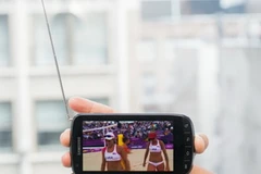 Samsung Galaxy S Lightray 4G. (Nguồn: itlounge.eu)