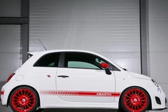 Mẫu xe điện Fiat 500. (Ảnh minh họa. Nguồn: Internet)