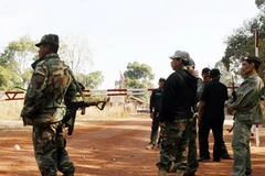 Binh sỹ Campuchia tại khu vực thuộc tỉnh Odar Meanchey, thuộc biên giới Campuchia-Thái Lan. (Ảnh: AFP/TTXVN)