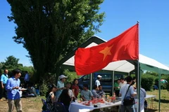 Khu cắm trại của Đại sứ quán Việt Nam. (Ảnh: Hà-Dũng/Vietnam+)