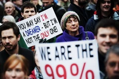 Biểu tình tại Stockholm, Thụy Điển, ngày 15/10. (Ảnh: AFP/TTXVN)