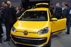 VW ra mẫu e-load Up! để vận chuyển, giao bánh pizza