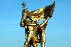 Tượng đài chiến thắng Điện Biên Phủ. (Ảnh: Internet).