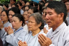 Các tăng ni, phật tử tham dự Đại lễ cầu quốc thái, dân an năm 2011. (Ảnh minh họa: Thế Anh/TTXVN)