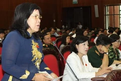 Đại biểu Quốc hội tỉnh An Giang Lê Thị Dung phát biểu ý kiến. (Ảnh: Thái Bình/TTXVN).