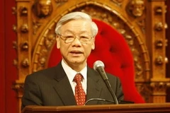 Cuốn sách của giáo sư, tiến sỹ, Ủy viên Bộ Chính trị, Chủ tịch Quốc hội Nguyễn Phú Trọng. (Ảnh: Trí Dũng/TTXVN)