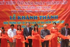 Lễ cắt băng khánh thành. (Ảnh: Báo Thái Nguyên).