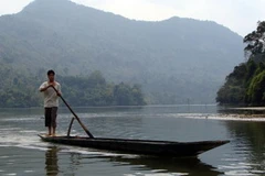 Thuyền độc mộc có nguy cơ mai một. (Nguồn: Internet)