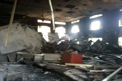 Hiện trường vụ cháy. (Ảnh: Dương Chí Tưởng/Vietnam+)