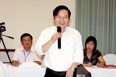 Đại biểu Quốc hội tỉnh Yên Bái Phùng Quốc Hiển phát biểu ở tổ. (Ảnh: Nguyễn Dân/TTXVN)