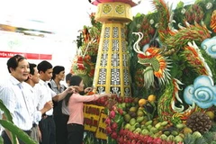 Một gian hàng giới thiệu sản phẩm trái cây tại festiva. (Ảnh: Đình Huệ/TTXVN). 