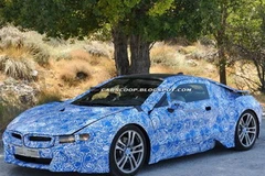 BMW i8 hybrid sports coupe. (Nguồn: Carscoop)