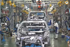 Lắp ráp ôtô tại Công ty Honda Việt Nam. (Ảnh: Internet).