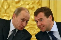 Bộ đôi Putin-Medvedev. (Nguồn: therrussia.org)
