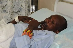 Một cảnh sát bị thương trong vụ phục kích ở Baragoi. (Nguồn: AFP)