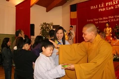 Đại lễ Phật Đản Phật lịch 2554 tại Đức. (Ảnh: Thanh Hải/Vietnam+)