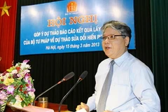 Bộ trưởng Bộ Tư pháp Hà Hùng Cường phát biểu tại Hội nghị. (Ảnh: Doãn Tấn/TTXVN)