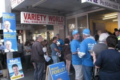 Cử tri Australia tấp nập đi bầu cử sớm. (Ảnh: Đỗ Vân/Vietnam+)