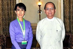 Bà Suu Kyi gặp Tổng thống Thein Sein. (Nguồn: Reuters)