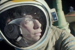 Diễn viên Sandra Bullock trong phim "Gravity." (Nguồn: sciencefiction.com)