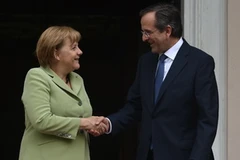 Thủ tướng Đức Angela Merkel và Thủ tướng Hy Lạp Antonis Samaras tại cuộc gặp ngày 9/10. (Nguồn: AFP/TTXVN) 