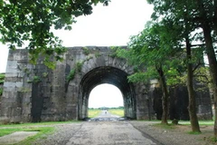 Cổng Bắc thành nhà Hồ. (Ảnh: Nguyễn Văn Kự/Vietnam+)