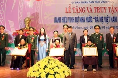 Vĩnh Phúc trao, truy tặng danh hiệu cho 358 mẹ Việt Nam Anh hùng