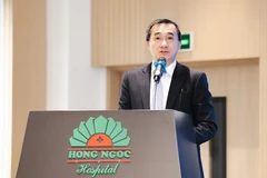 Thứ trưởng Bộ Y tế Trần Văn Thuấn phát biểu tại Hội nghị. (Ảnh: PV/Vietnam+)