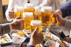 Tỷ lệ sử dụng rượu bia ở Việt Nam đang gia tăng ở mức báo động 