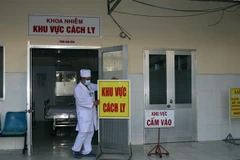 Khu vực cách ly được các bệnh viện bố trí sẵn sàng. (Ảnh: TTXVN/Vietnam+)