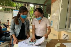 [Mega Story] Hạnh phúc nở hoa với người phụ nữ đã bước qua nỗi đau HIV