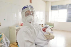 Em bé chào đời ở tuần thứ 36 và là cháu trai nặng 3,8kg. (Ảnh: PV/Vietnam+)