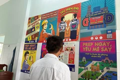 Công tác truyền thông phòng chống HIV/AIDS được xem là cốt lõi được đẩy mạnh trong các khu công nghiệp. (Ảnh: T.G/Vietnam+)