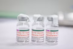Vaccine AstraZeneca do Nhật Bản viện trợ không hoàn lại cho Việt Nam. (Ảnh: Minh Sơn/Vietnam+)