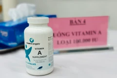 Chiến dịch bổ sung vitamin A đợt 2 cho trẻ nhỏ được Hà Nội triển khai đồng loạt trong 2 ngày. (Ảnh: T.G/Vietnam+)