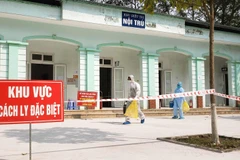 Khu nhà B dành cho bệnh nhân dương tính với Covid 19 tại phòng khám Quang Hà. (Ảnh: Hoàng Hùng/TTXVN)