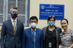 Phó tổng thống Mỹ, bà Kamala Harris đã đến thăm và làm việc với Viện Vệ sinh dịch tễ Trung ương. (Ảnh: PV/Vietnam+)