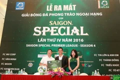 Lễ ra mắt giải bóng đá phong trào Ngoại hạng Hà Nội mùa thứ tư. (Ảnh: Hải Đăng/Vietnam+)