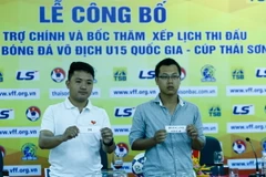 Lễ bốc thăm chia bảng vòng chung kết U15 quốc gia sáng 10/8. (Ảnh: Minh Chiến/Vietnam+)