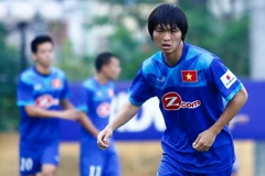 Tuấn Anh đối diện nguy cơ chia tay AFF Cup 2016 do chưa hồi phục chấn thương khớp gối. (Ảnh: Minh Chiến/Vietnam+)